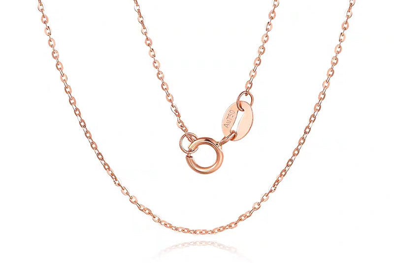 Chaîne Femme en OR 18 Carats – Élégance Discrète et Confort Haut de Gamme