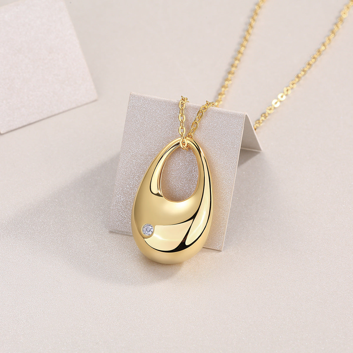 Collier Femme en Argent 925 Doré avec Moissanite – Pendentif Goutte