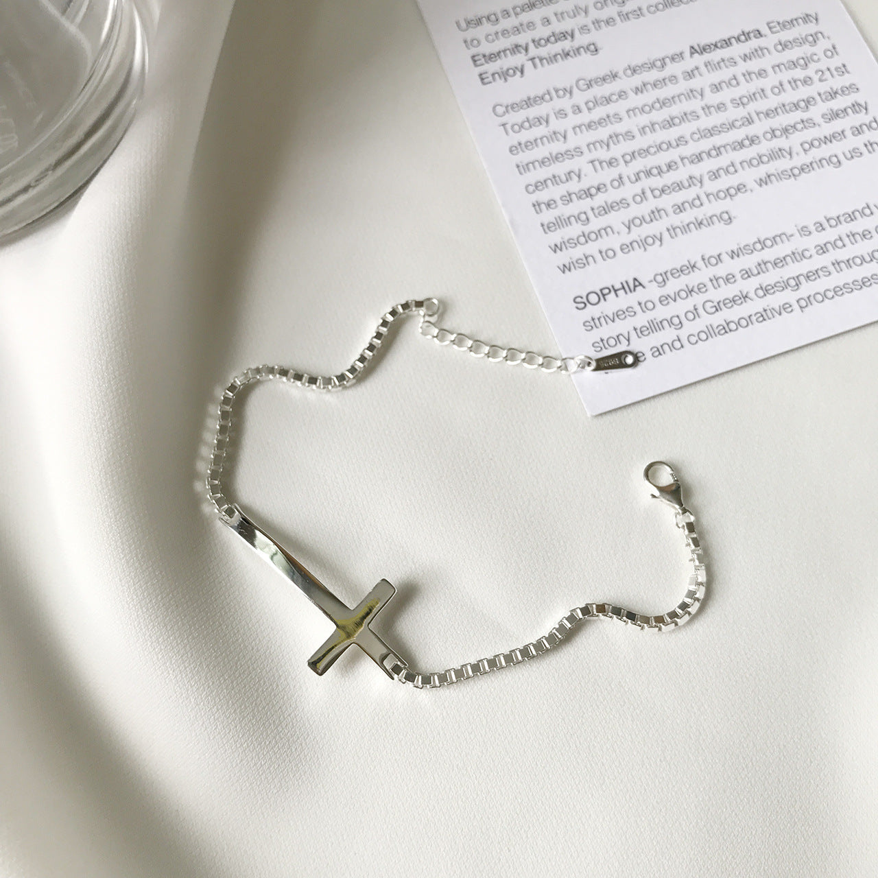 Bracelet Croix en ARGENT S925 – Élégance Minimaliste et Tendance
