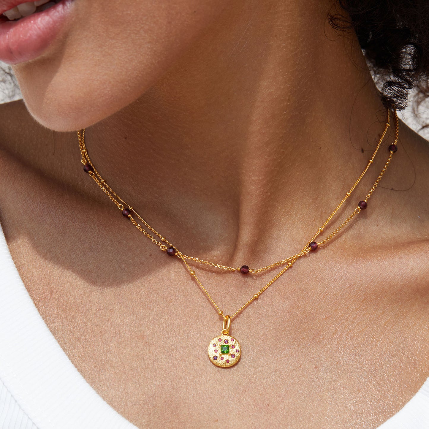 Collier plaqué OR 18k en ARGENT 925 avec Diopside Naturelle – Style français rétro et luxe léger