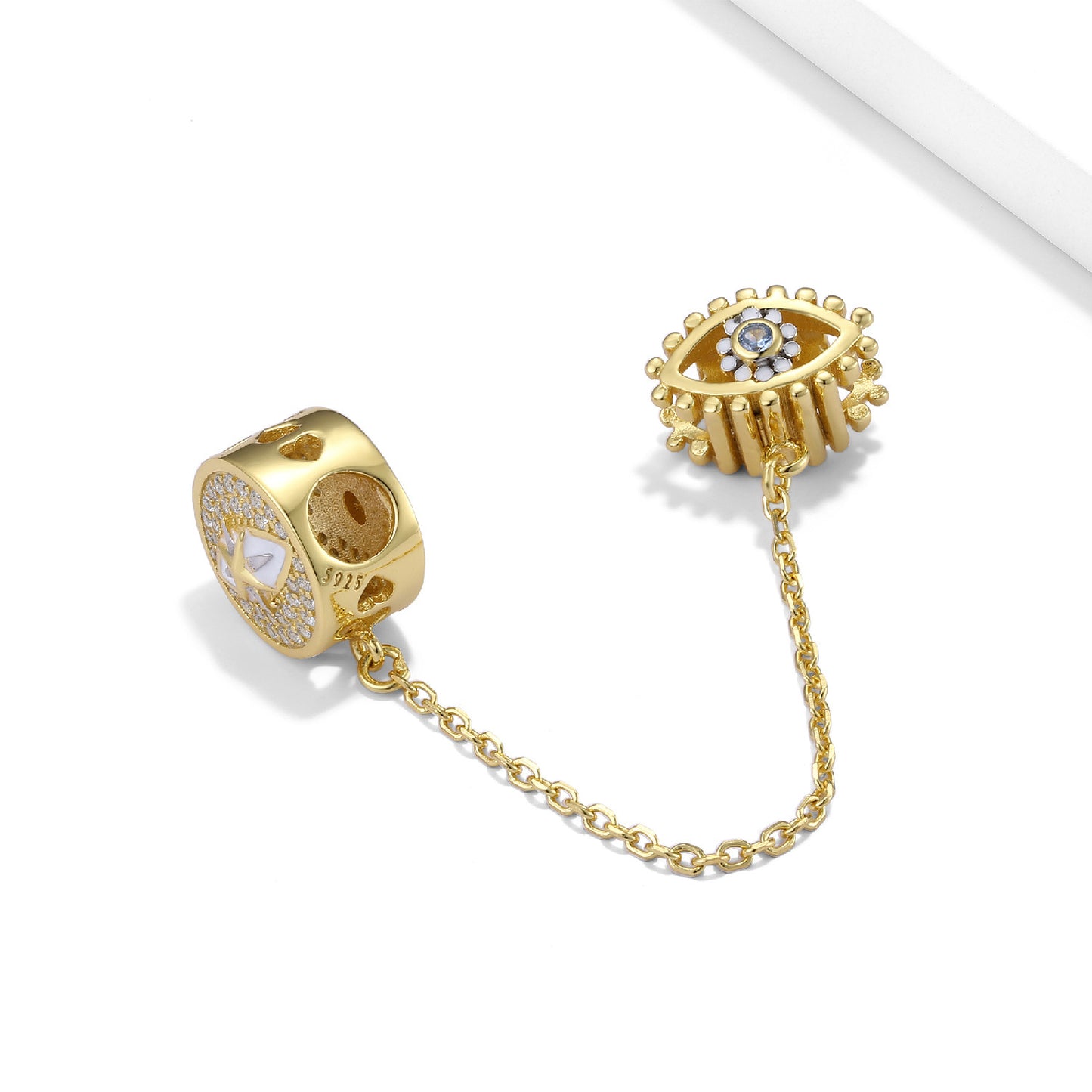 Charm plaqué OR en ARGENT S925 et Zircon scintillant