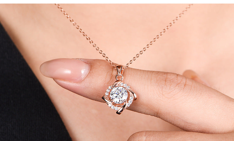 Chaîne avec pendentif moulin à vent en ARGENT S925 et Moissanite – Luxe léger pour femme
