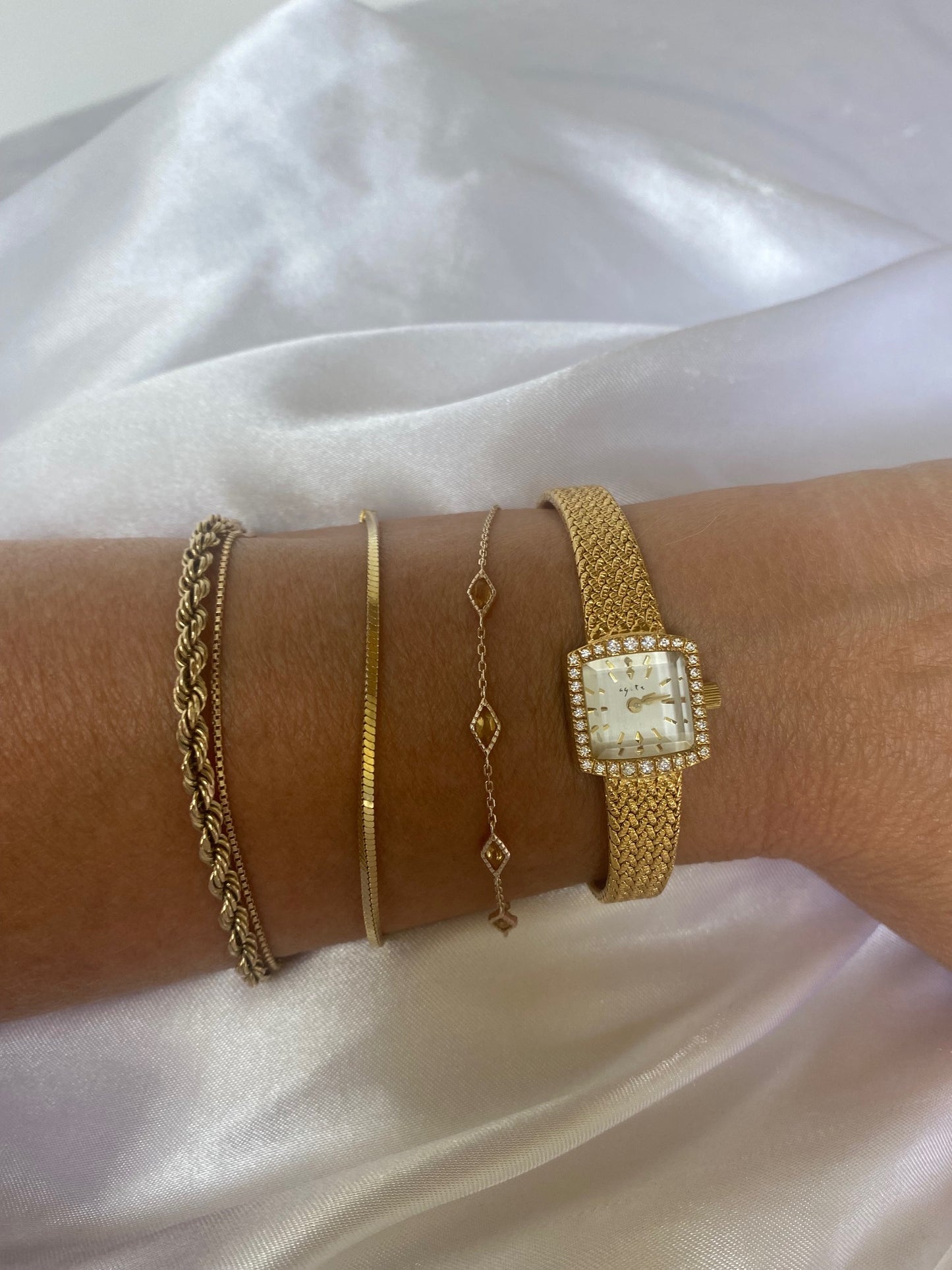 Bracelet Femme Pierres Naturelles – Bijou spirituel