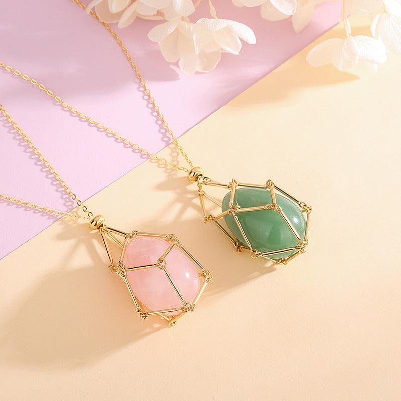 Collier Pierre Cristalline Naturelle Polie – Élégance Rétro et Énergie Bienfaisante