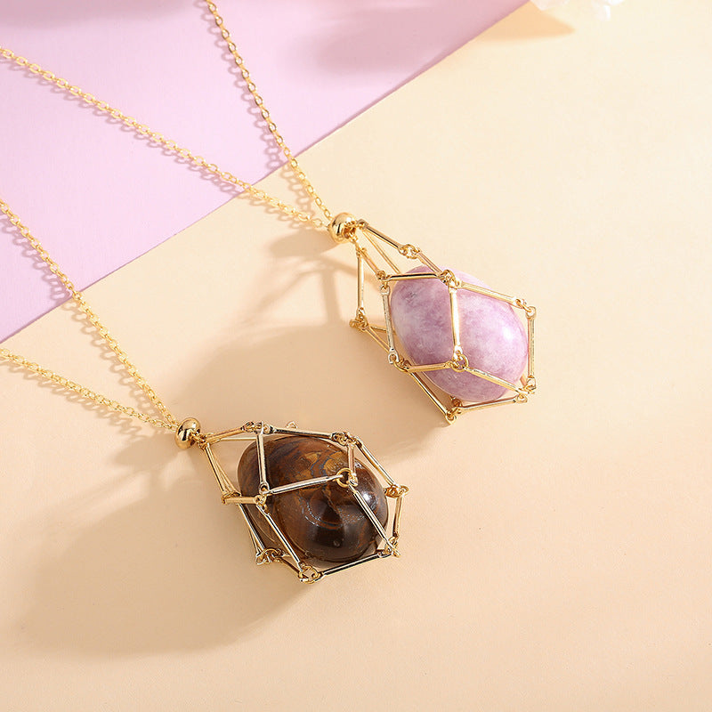 Collier Pierre Cristalline Naturelle Polie – Élégance Rétro et Énergie Bienfaisante
