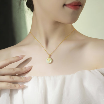 Collier Jade Hetian et ARGENT 925 – Élégance Vintage & Symbole de Paix