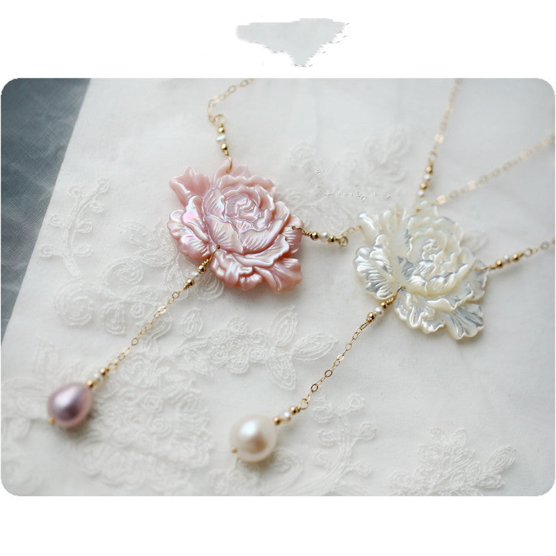 Collier fleur de vie en Jade Glacé et Plaqué OR 14 carats – Finesse florale au quotidien