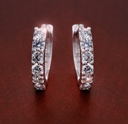 Boucles d’Oreilles Anneaux Brillants en Argent 925 – Élégance Pure