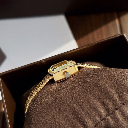 Montre Femme Dorée Délicate – Chic Subtile et Raffinement Féminin