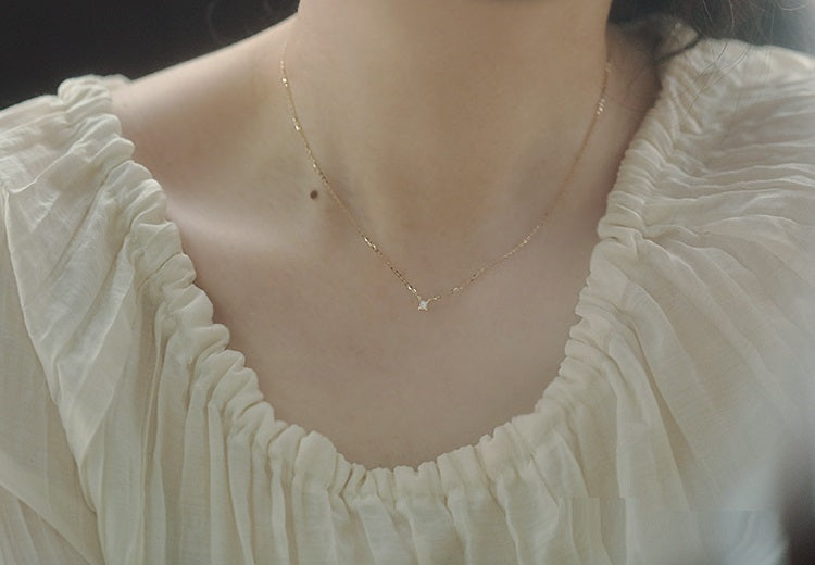 Chaîne Solitaire pour Femme en OR jaune 14 carats – Élégance pure et Intemporelle