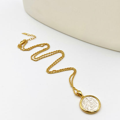 Collier en ARGENT STERLING pour Femme avec Portrait – Élégance Intemporelle et Qualité Supérieure
