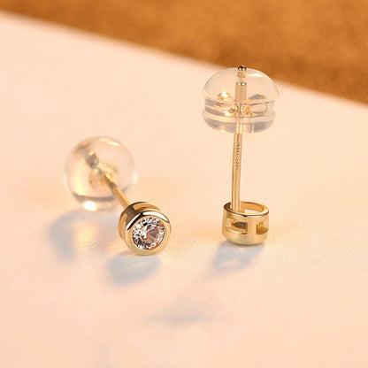 Boucles d’oreilles rondes Sauvage en OR 14 carats – Éclat discret et raffiné