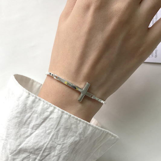 Bracelet Croix en ARGENT S925 – Élégance Minimaliste et Tendance