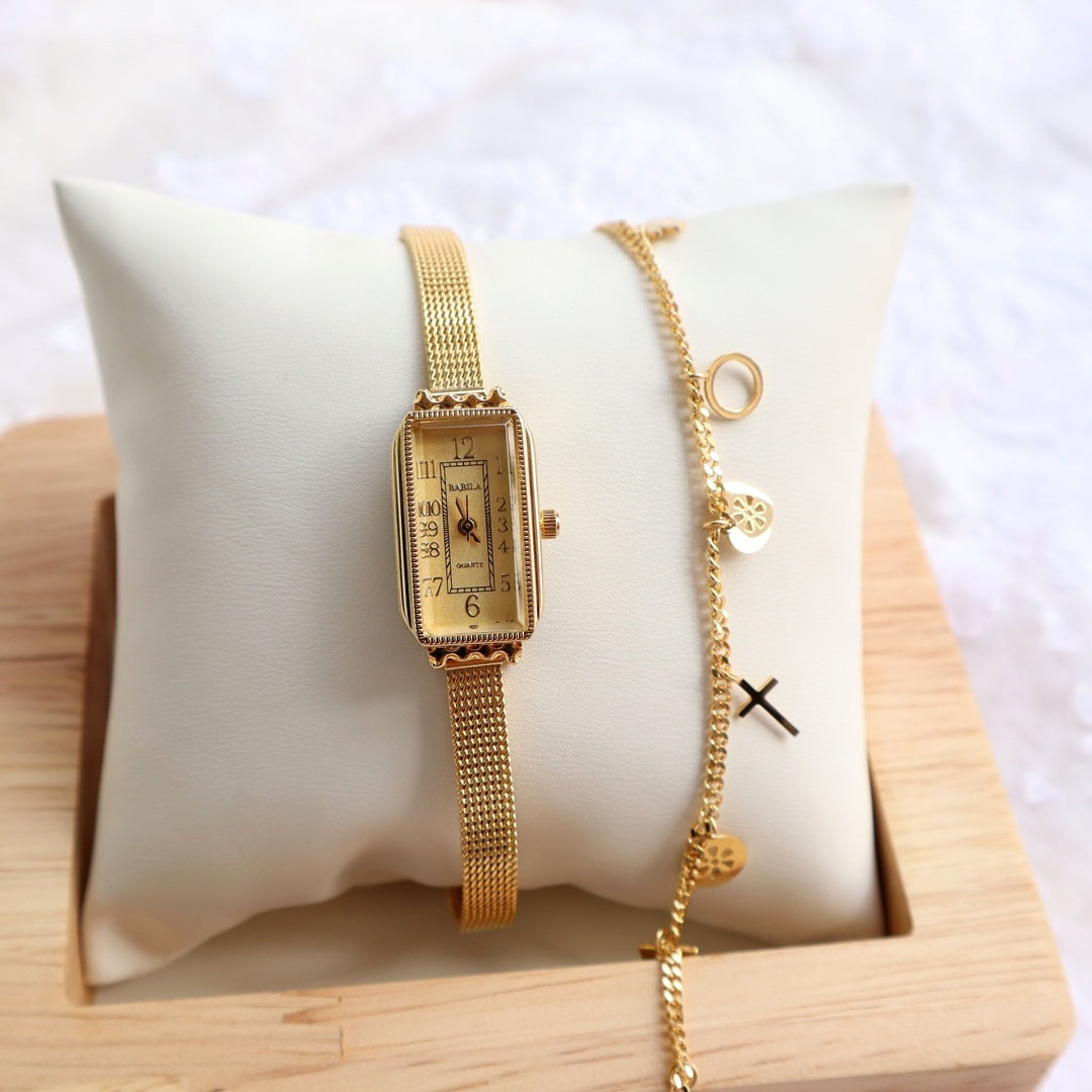 Montre Élégante Femme Tendance Chic – Design Sculpté Élégant et Style Rétro Intemporel