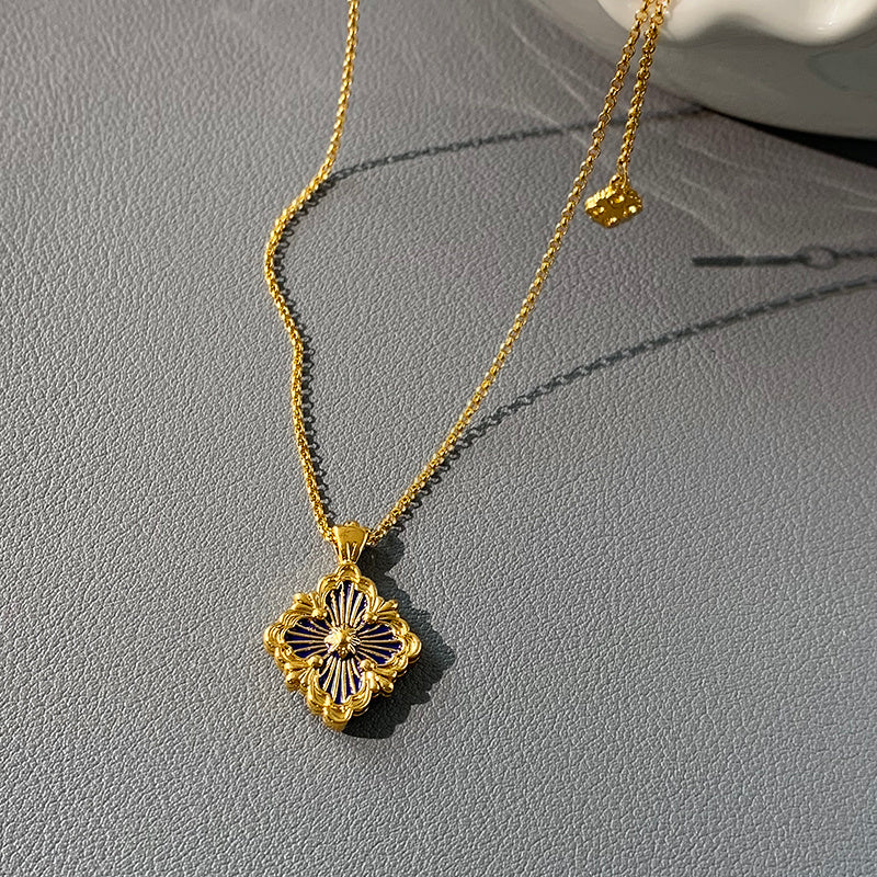 Collier Quatre feuilles Porte Bonheur Plaqué OR 18 carats – Style Européen Vintage