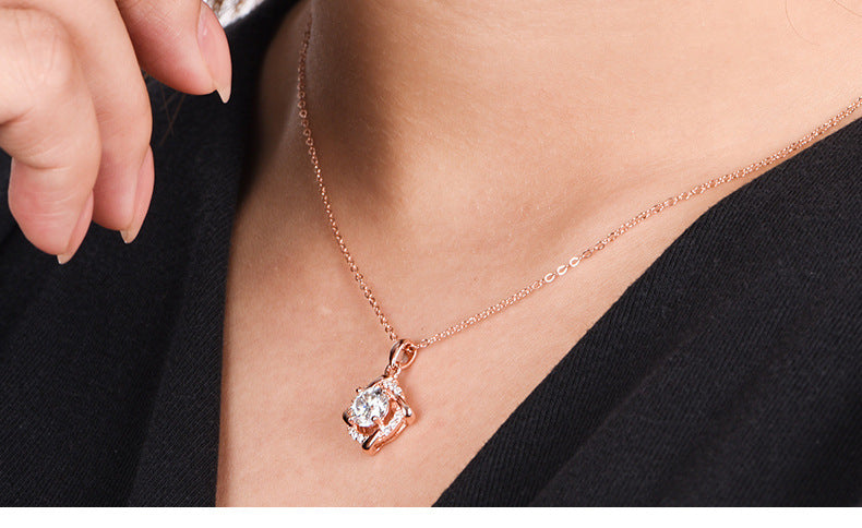 Chaîne avec pendentif moulin à vent en ARGENT S925 et Moissanite – Luxe léger pour femme