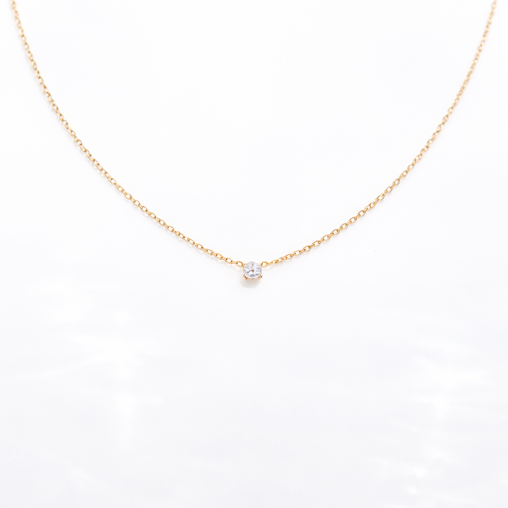 Chaîne Femme Solitaire en OR 14 carats – Élégance pure et Intemporelle