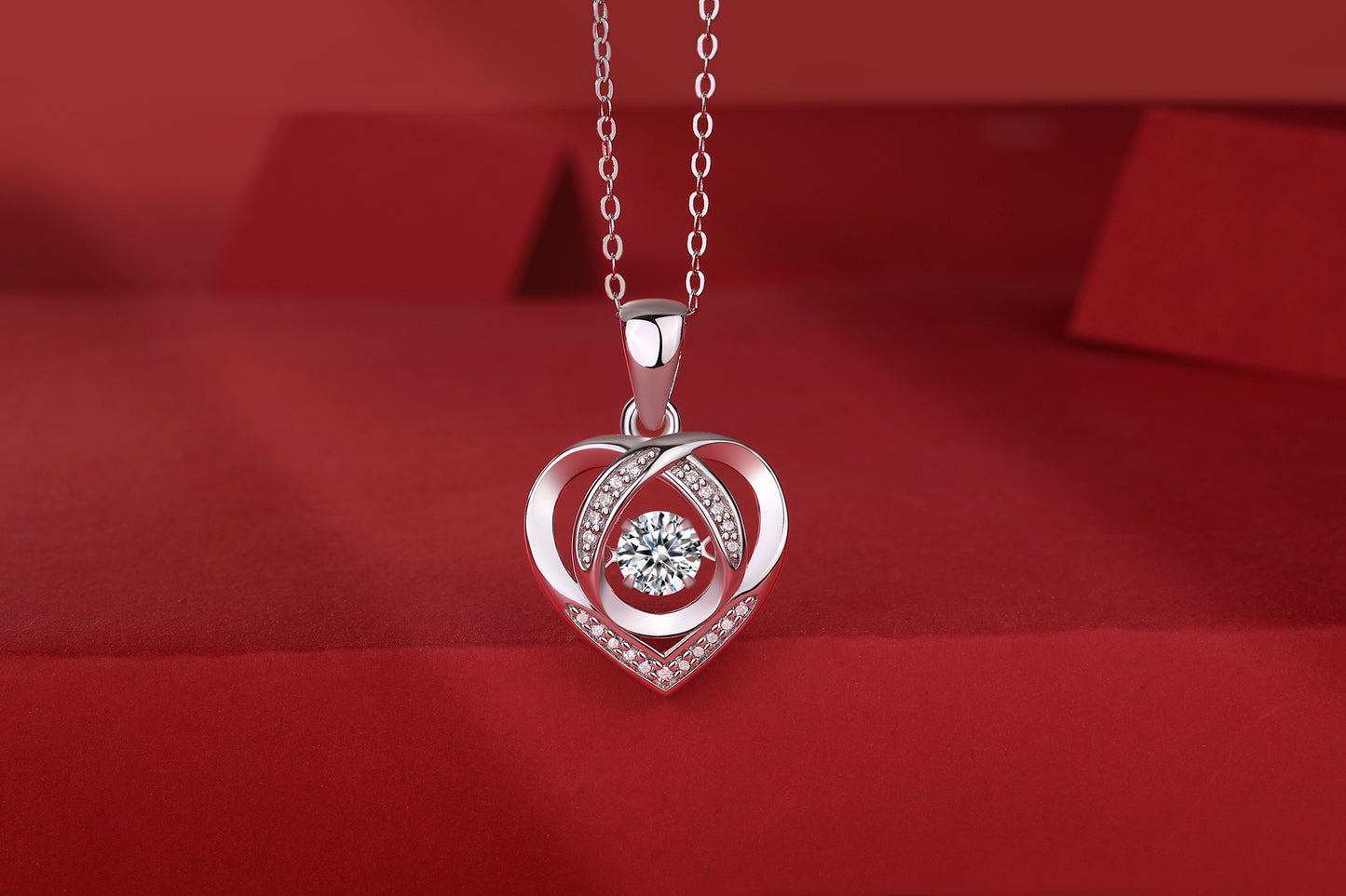 Chaîne pendentif Coeur en Diamant de Luxe avec ornements en ARGENT S925 et Diamants Mosan