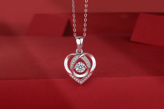 Chaîne pendentif Coeur en Diamant de Luxe avec ornements en ARGENT S925 et Diamants Mosan