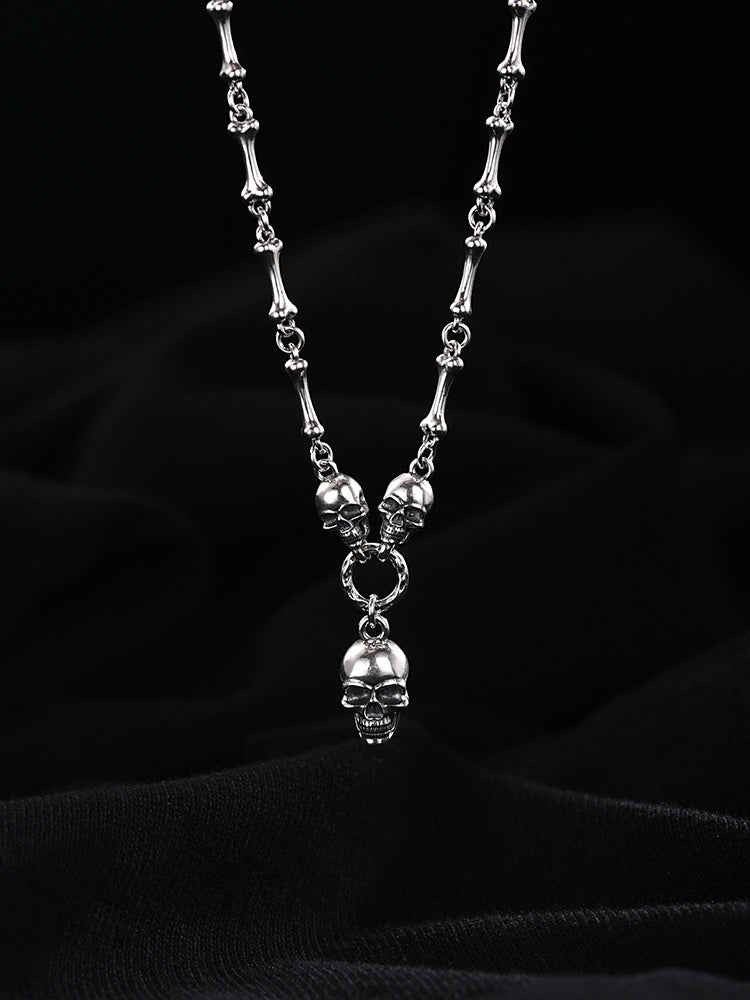 Collier Urbain en ARGENT S925 pour Homme – Pendentif tête de mort et motif araignée