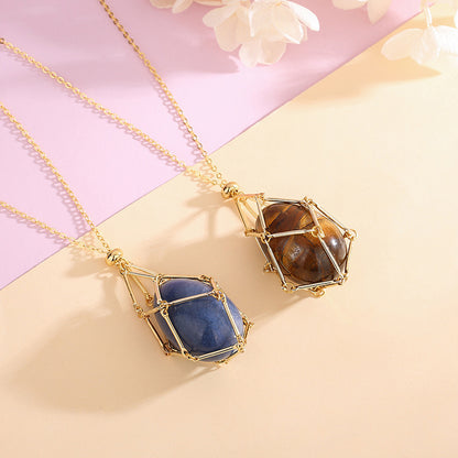 Collier Pierre Cristalline Naturelle Polie – Élégance Rétro et Énergie Bienfaisante