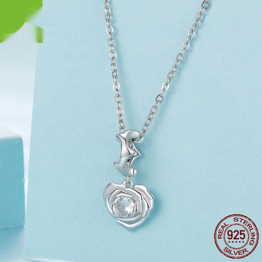 Chaîne en ARGENT 925 avec Rose Cœur – Symbole d’Amour Raffiné