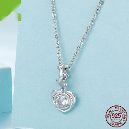 Chaîne en ARGENT 925 avec Rose Cœur – Symbole d’Amour Raffiné