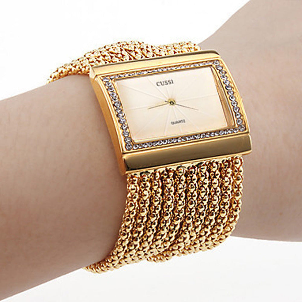 Montre Femme Bijou Large – Cadran et Bracelet Doré ou Argenté