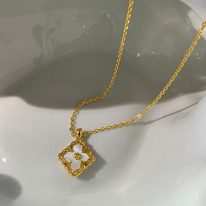 Collier Quatre feuilles Porte Bonheur Plaqué OR 18 carats – Style Européen Vintage