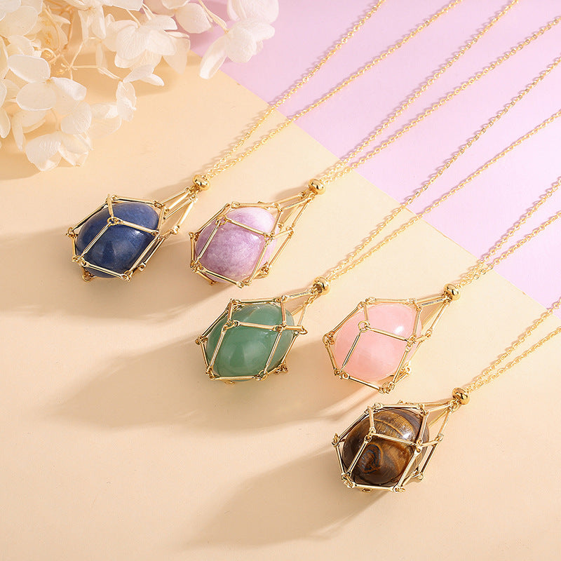 Collier Pierre Cristalline Naturelle Polie – Élégance Rétro et Énergie Bienfaisante